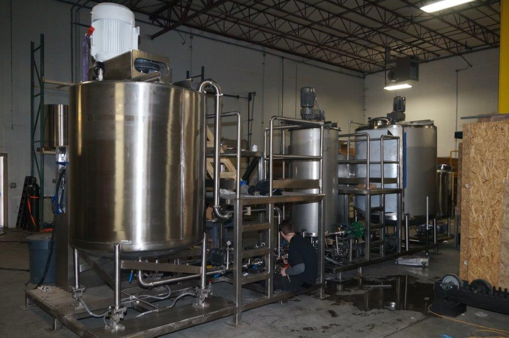 Stainless tanks and mixers
